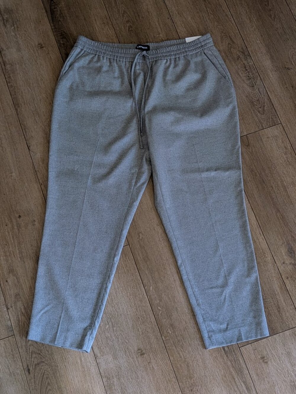 NWT Express Women Ankle High Rise Pants Elastic Waist Pockets Drawstring Gray L